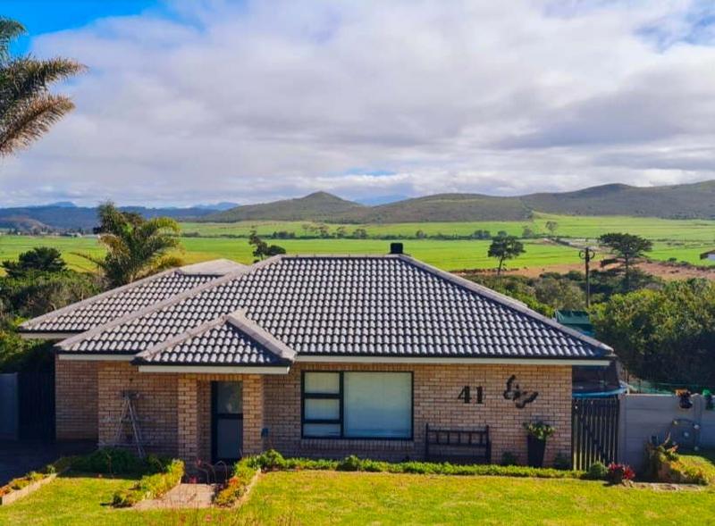 2 Bedroom Property for Sale in Klein Brak Western Cape